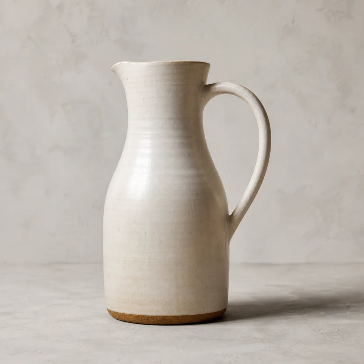 Carafe Ligne en grès clair